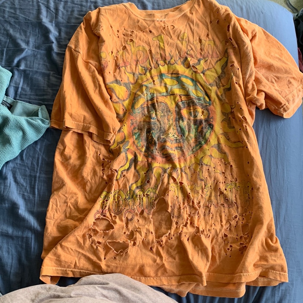 Oversized distressed sublime shirt